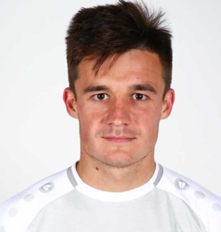 Роман Акбашев
