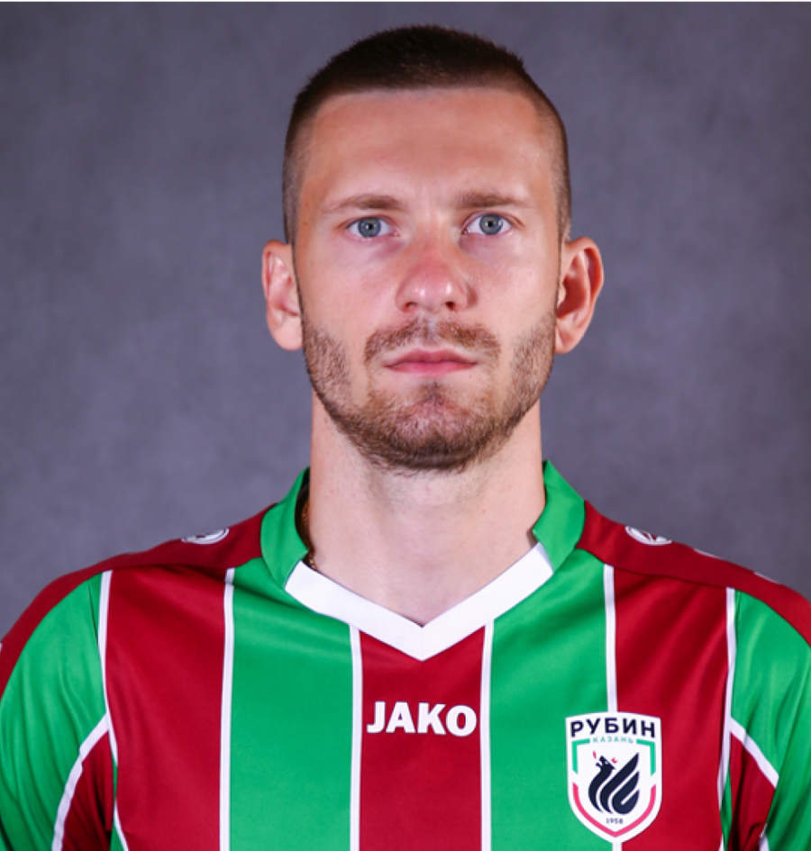 Виталий Устинов