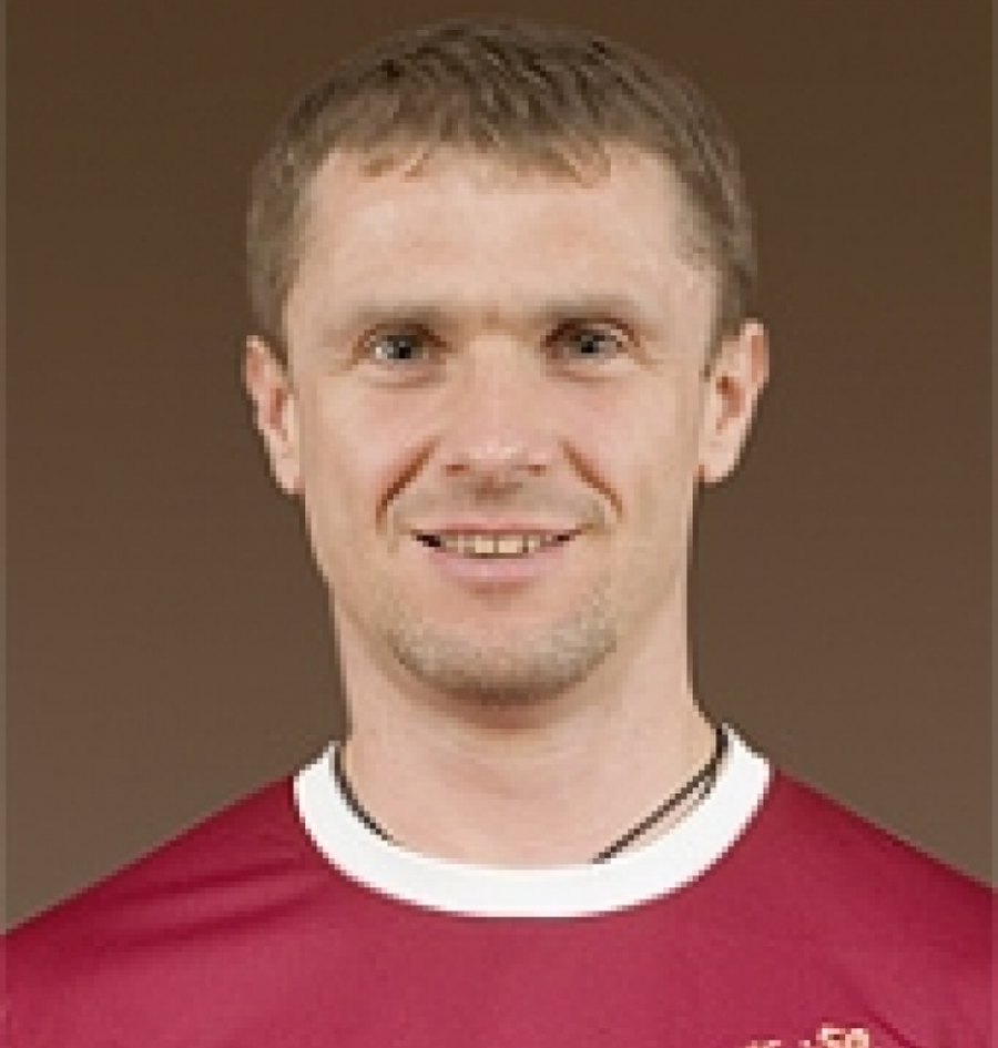 Сергей Ребров