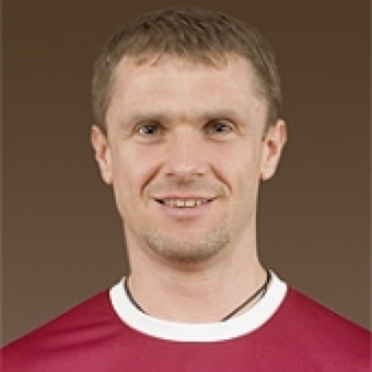 Сергей Ребров